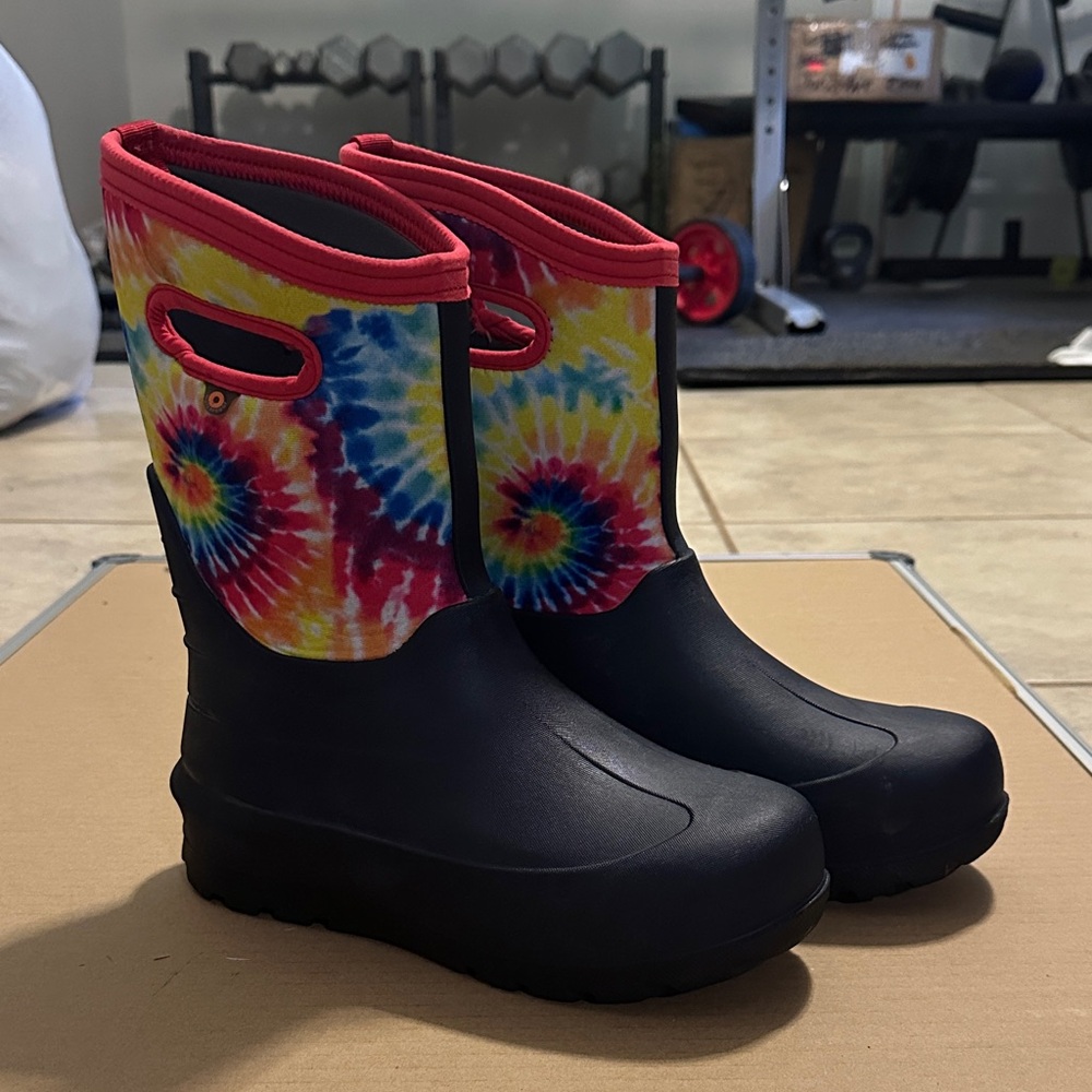 Bogs tie dye winter boot